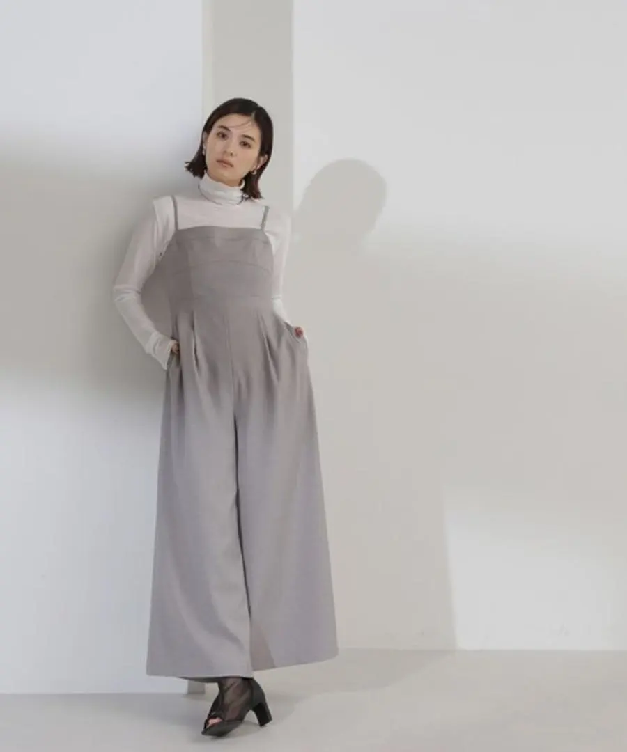 NATURAL BEAUTY BASIC 吊帶背心連身褲 灰色M 的縮圖