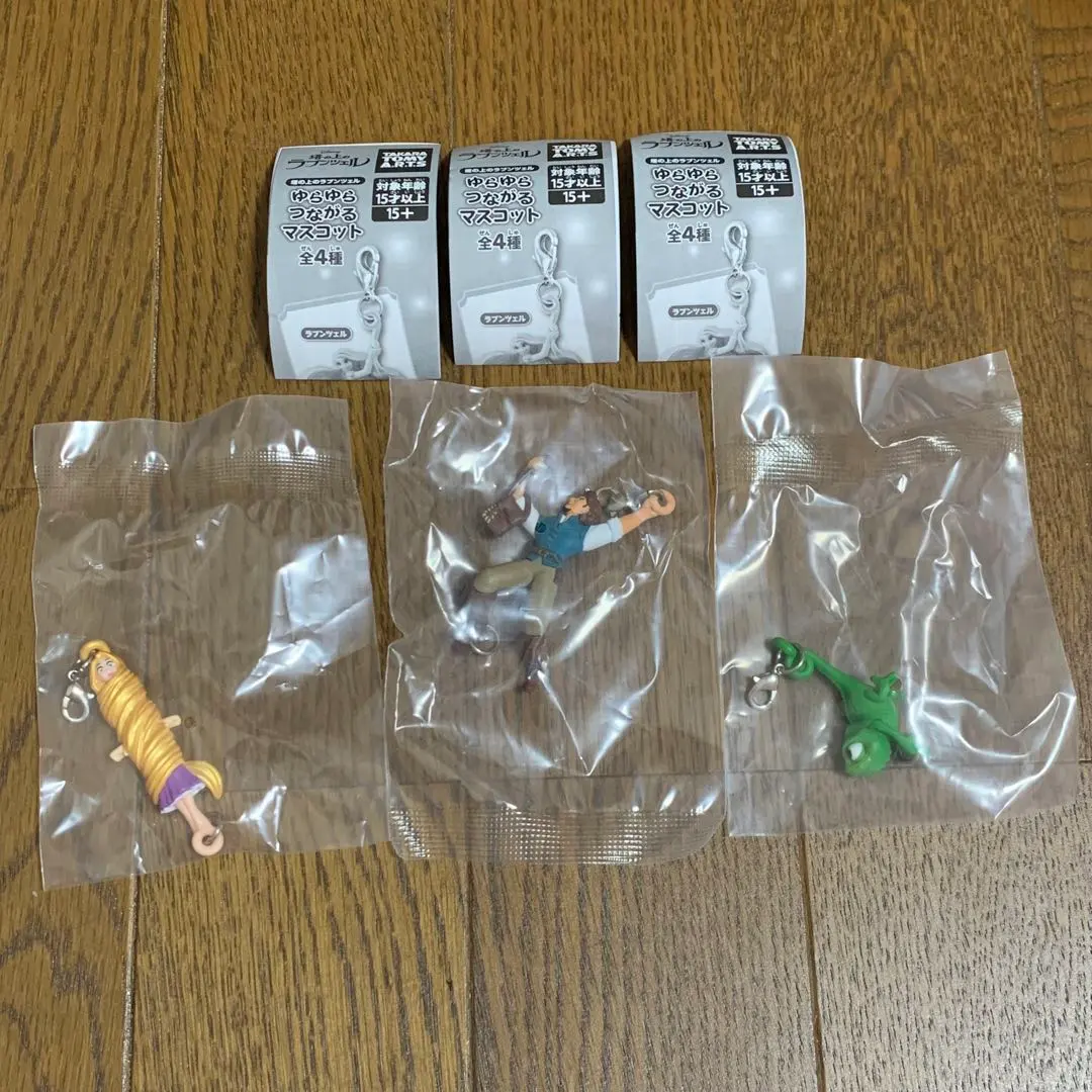 Thumbnail of Yura Yura Tsunagaru Mascot Set of 3