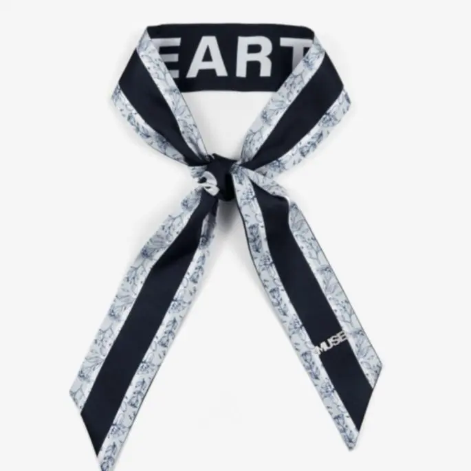 BTS ジミン 韓国展示会 THETRUTHUNTOLD SCARF スカーフ 2025年最新】BTS ジミン muse スカーフの人気アイテム - メルカリ