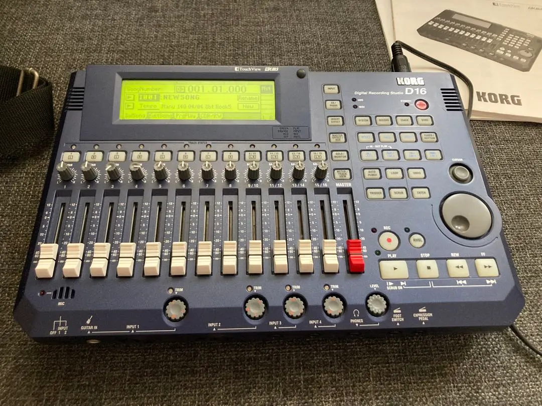 コルグD16XDのハードディスク交換: ナンチャッテ技術者の凸凹日記