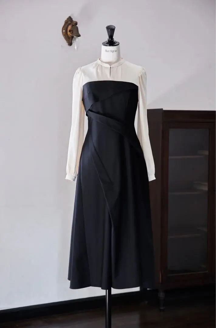 本日限定価格‼️️Her lip to＊Bicolor Draped Dress 黒 2025年最新】BiColor drapedの人気アイテム - メルカリ