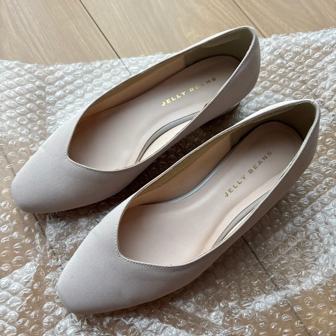 Thumbnail of Jelly Beans pumps, 23.5cm