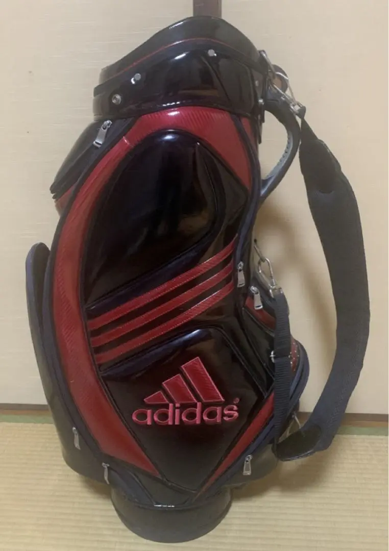 adidas ゴルフバッグ 黒/赤/白 アディダス キャデバッグ 白黒赤 ゴルフバッグ｜Yahoo!フリマ