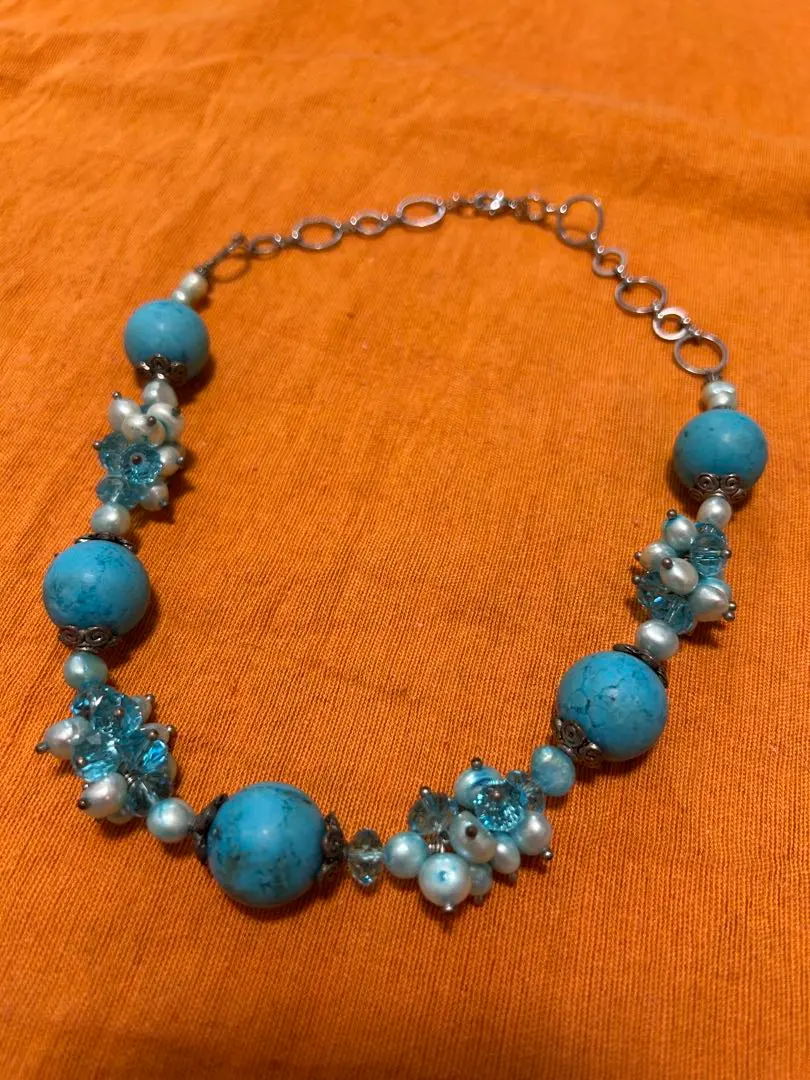 藍色珠花卉主題項鍊 的縮圖