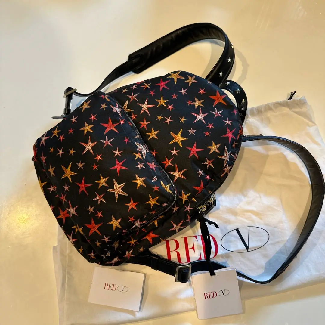 RED VALENTINO レッドヴァレンティノ レザーリュック 星スタッズ RED VALENTINOレッドヴァレンティノ レザーリュック 星スタッズ