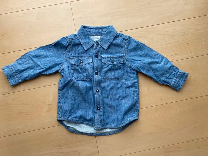 Thumbnail of BabyGAP denim shirt, size 90