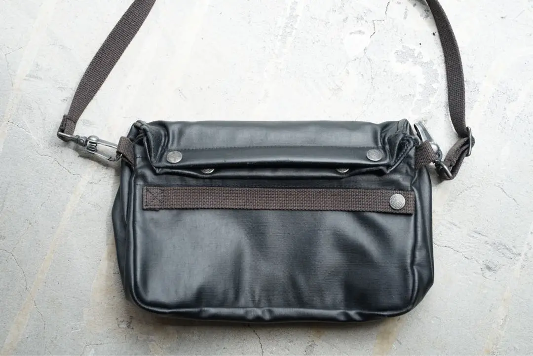 ANATOMICA レザーショルダーバッグ 黒 BAG – ANATOMICA NAGOYA