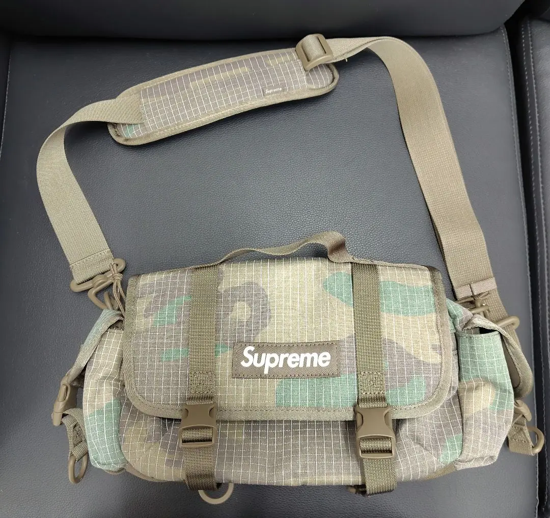 2025年最新】Supreme 24ss mini duffleの人気アイテム - メルカリ