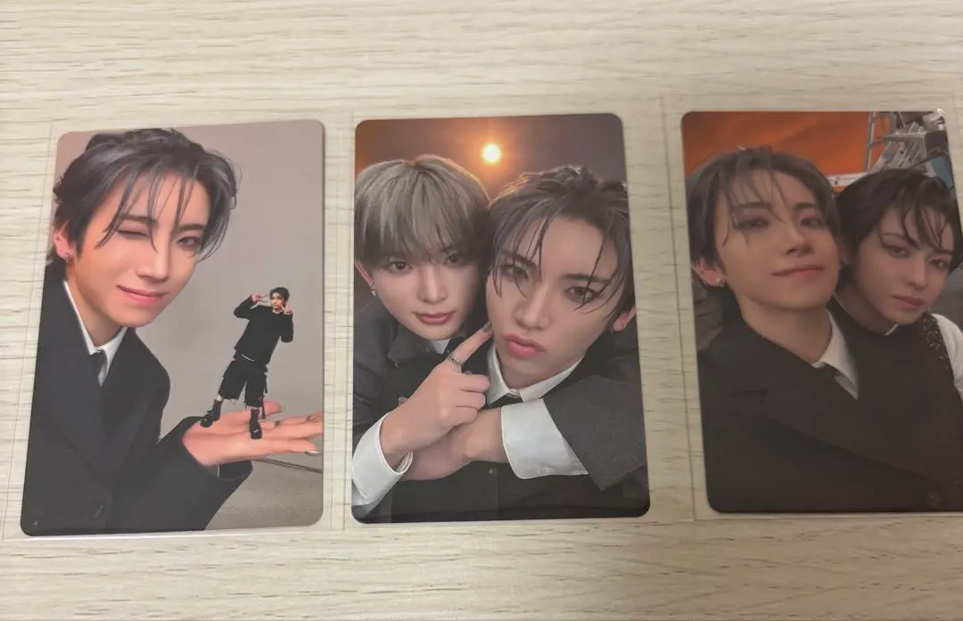 Thumbnail of &TEAM YUMA Moon Wolf Unit Trading Card