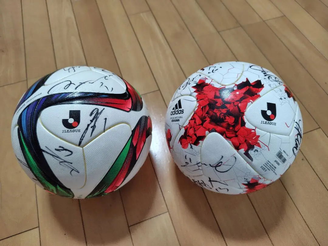 京都サンガF.C. 選手直筆サイン入りボール＋選手集合写真レターカード（非売品） 京都サンガF.C. 選手直筆サイン入りボール＋選手集合写真レター