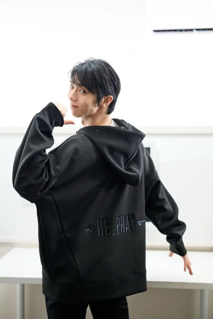 2025年最新】羽生結弦 パーカーの人気アイテム - メルカリ