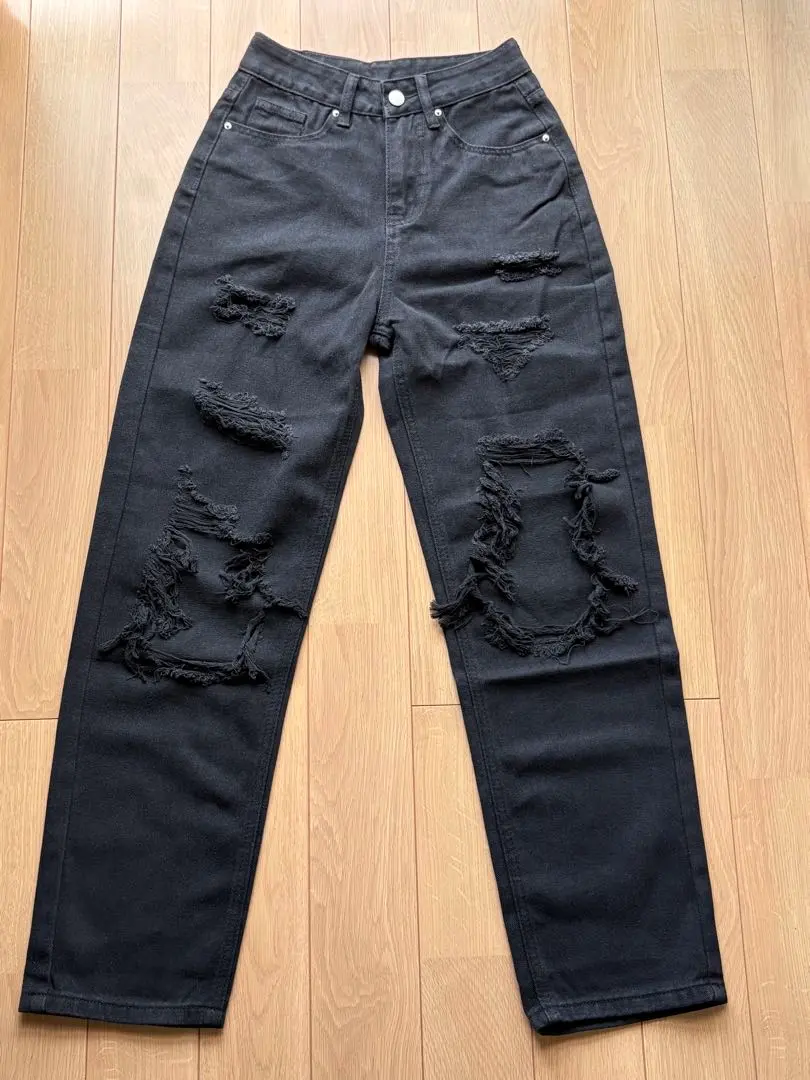 Thumbnail of SHEIN Straight Leg Jeans Distressed Raw Hem