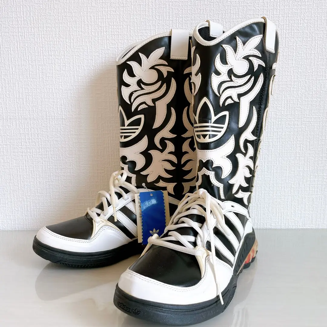 adidas Originals by JEREMY SCOTT（アディダスオリジナルスバイ