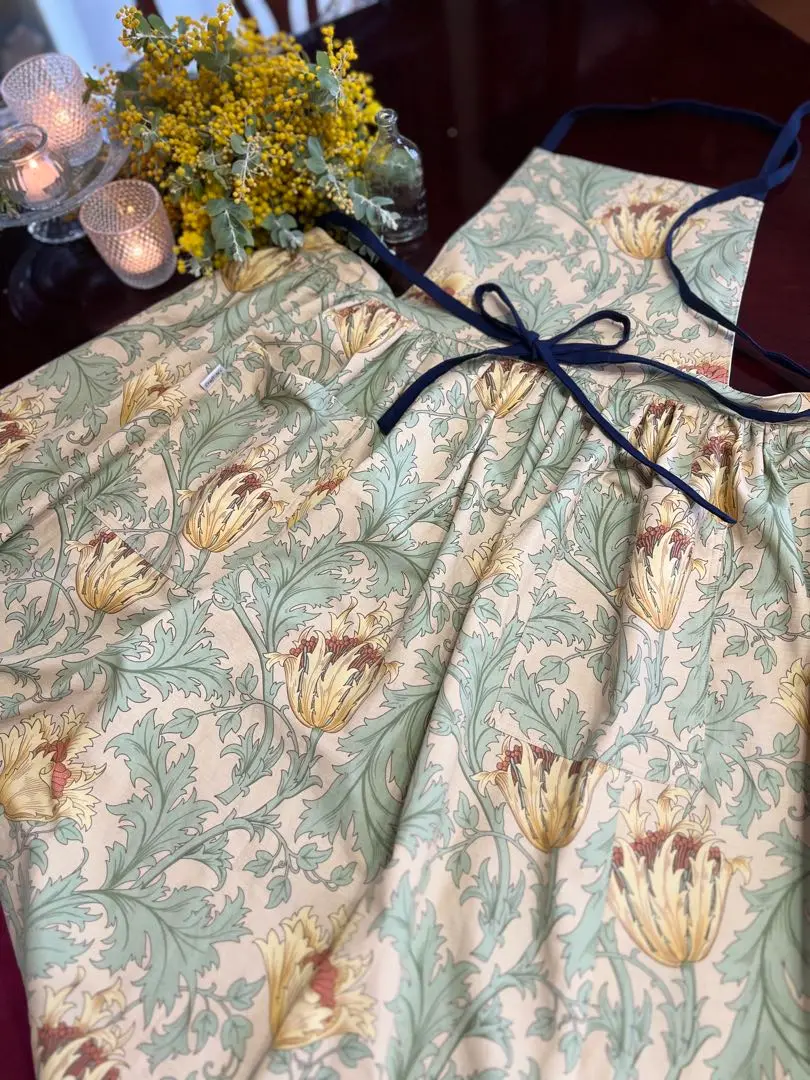 肩フリル＊エプロンワンピース《サイズ110〜120》 子供服 motty