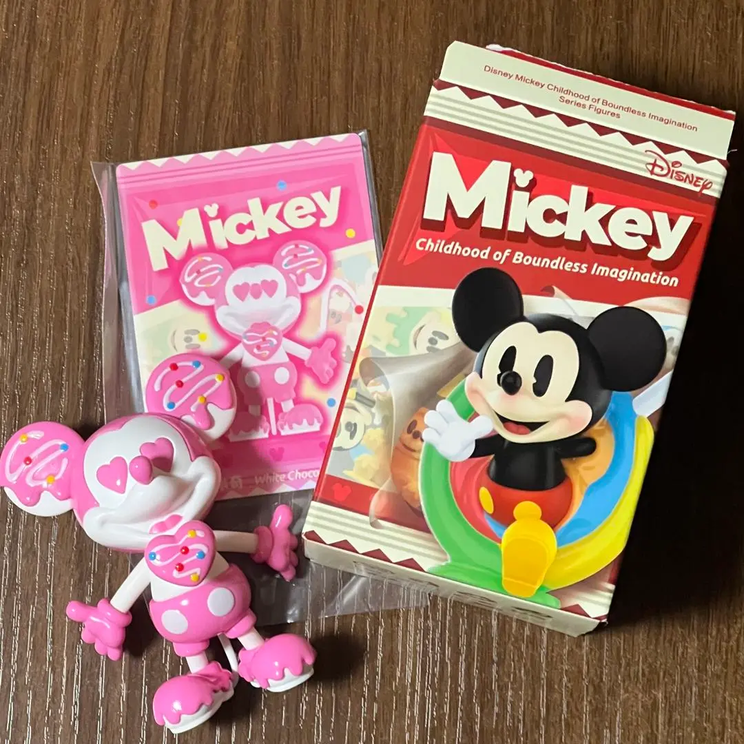 POPMART ミッキー　ディズニー　ホワイトチョコレート　2点セット 新品】POPMART ポップマート ミッキー ディズニー ホワイト