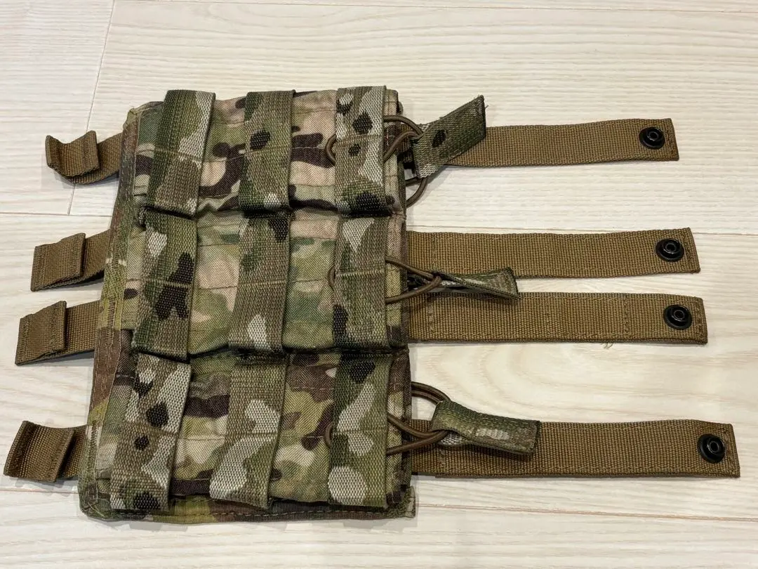 Thumbnail of ATS Triple M4 Mag Shingle Magazine Pouch