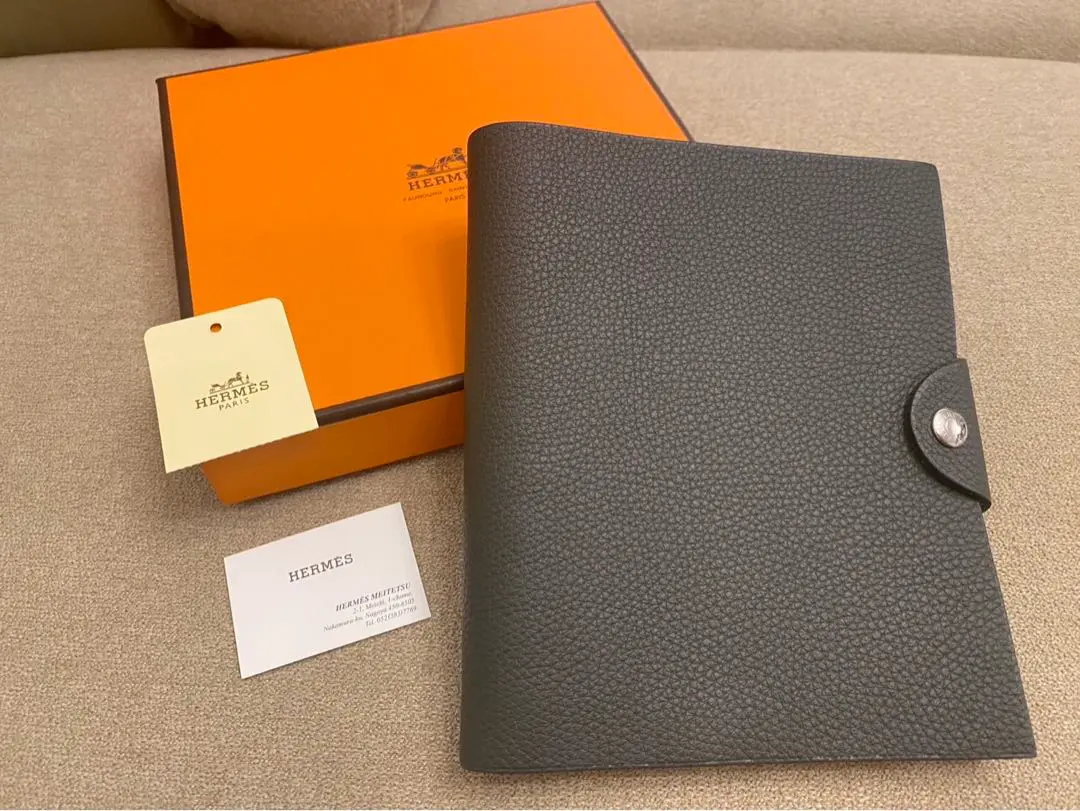 HERMES エルメス ユリスPM ノートカバー＋リフィル（おまけ）付き HERMES エルメス ユリスPM ノートカバー＋リフィル（おまけ