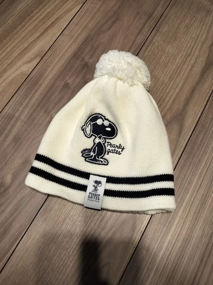 PEARLY GATES - タグ無し未使用品★大人気SNOOPYコラボニット帽★パーリーゲイツ PEARLY GATES - タグ無し未使用品☆大人気SNOOPYコラボニット帽