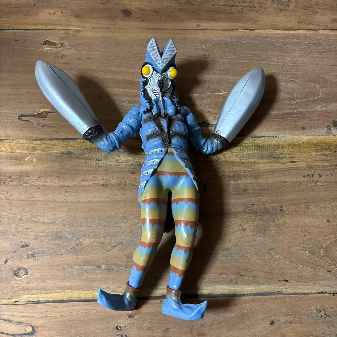 2025年最新】バルタン星人 特大 フィギュアの人気アイテム - メルカリ