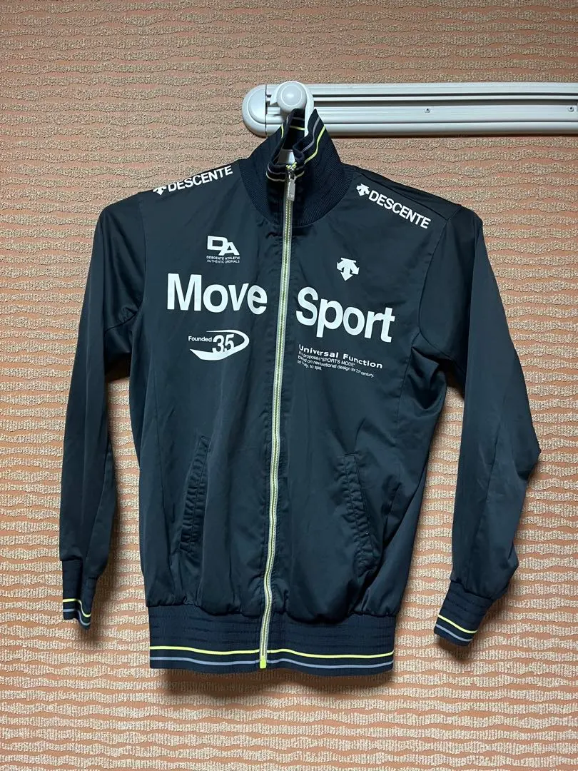 Thumbnail of DESCENTE Move Sport Jacket