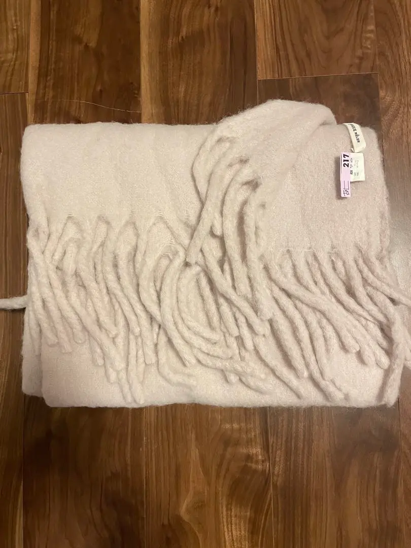 ☆新品・未使用　ASAUSE MELER woolマフラー ASAUCE MELER（マフラー/ショール）のフリマアイテム一覧