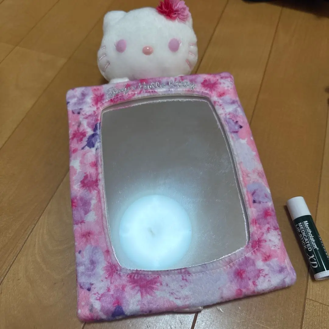 希少品❤︎rady❤︎レディ✖️ハローキティ❤︎マーブル柄ミラー 2025年最新】rady キティ ミラーの人気アイテム - メルカリ