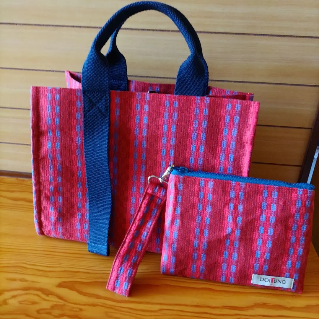 Thumbnail of DOFUNG Pink and Blue Tote Bag with Pouch