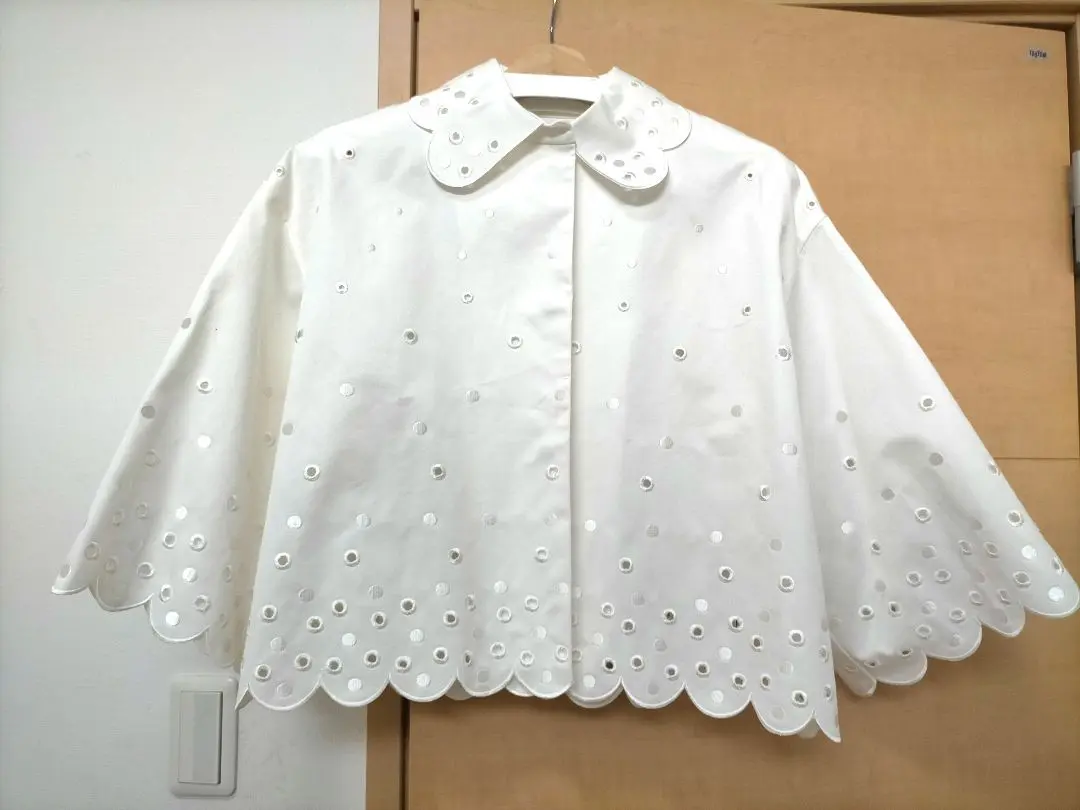 【美品】yori ヨリ スカラップシアージャケット 白 スカラップシアージャケット | 2024 SM Collection| yori