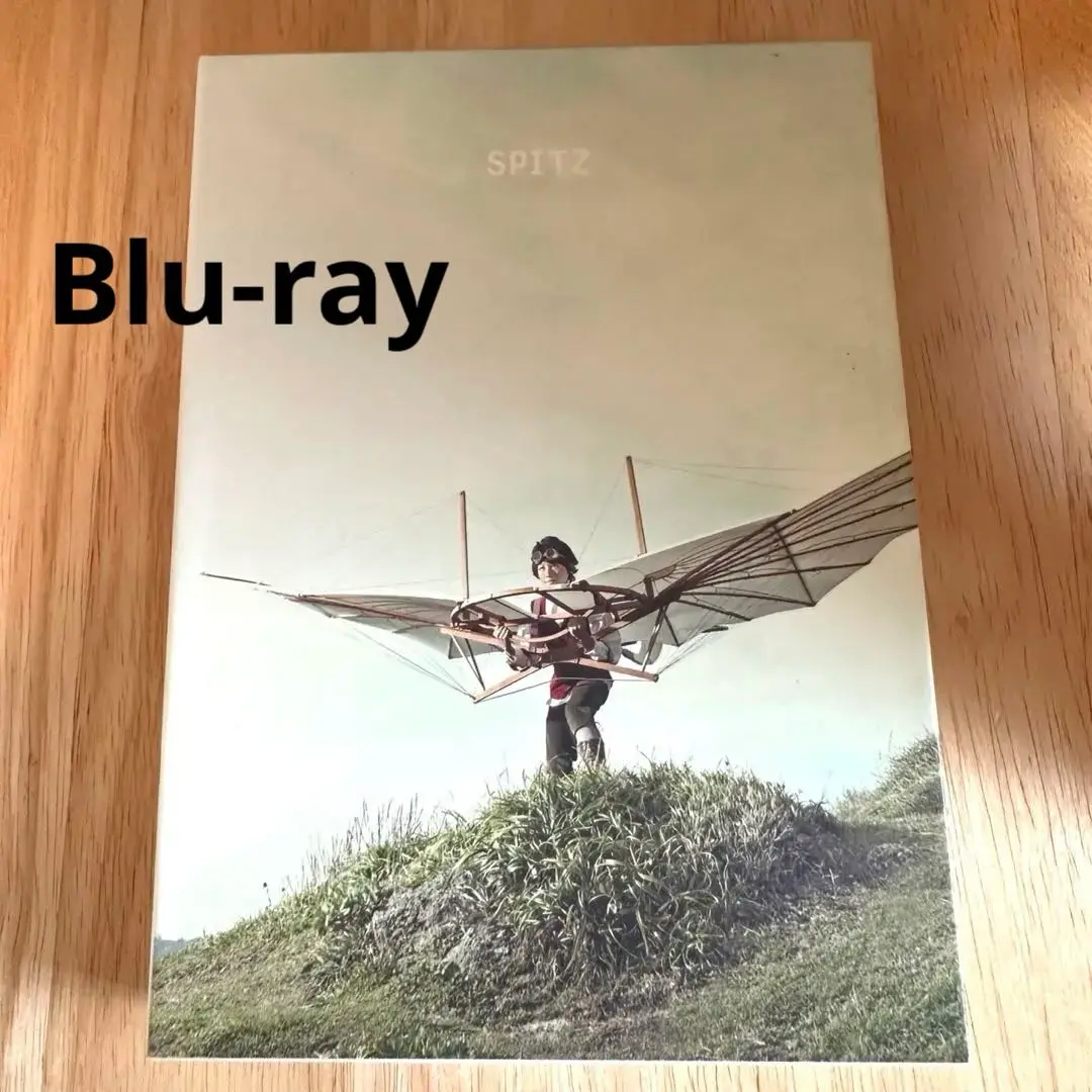 スピッツ 小さな生き物 限定盤 2ディスク  新品未開封 Blu-ray スピッツ 小さな生き物 限定盤 2ディスク 新品未開封 Blu-rayΩ