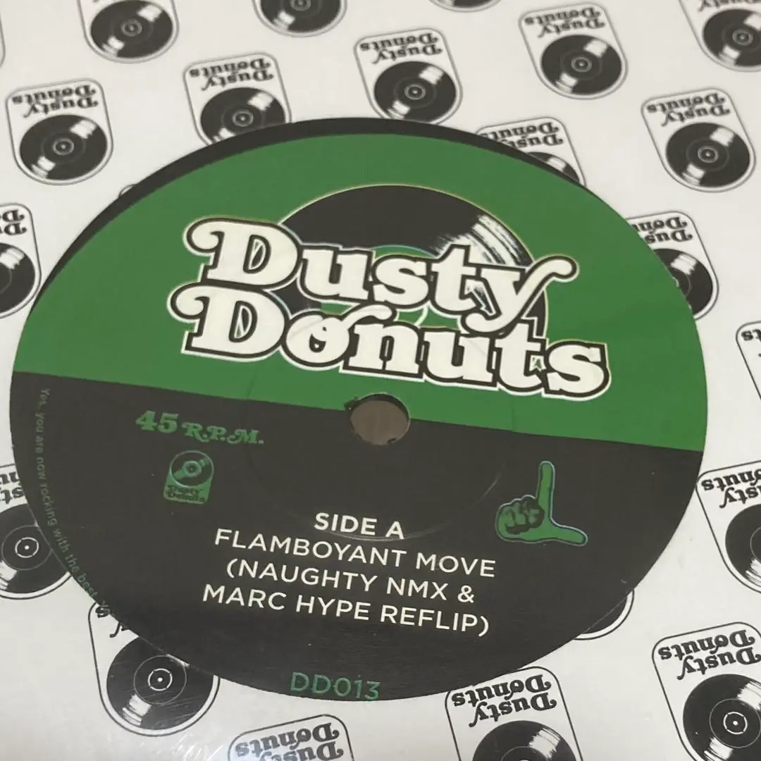 2025年最新】dusty donutsの人気アイテム - メルカリ