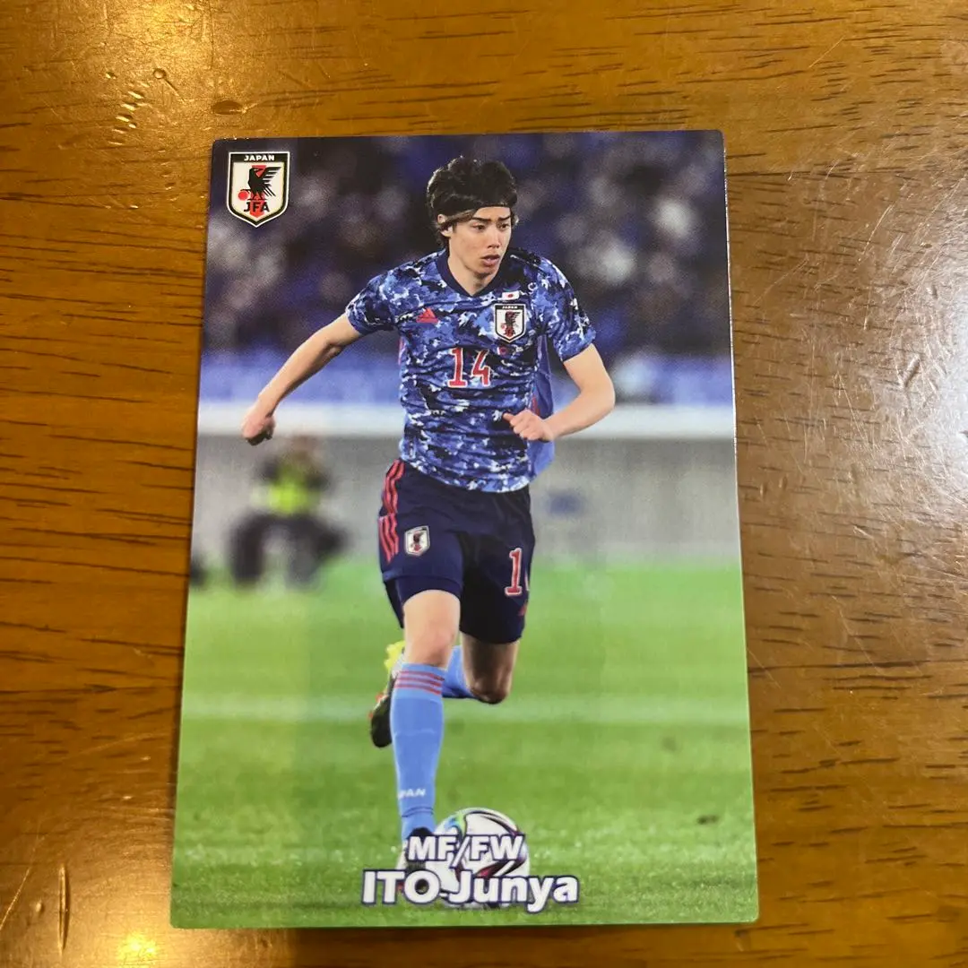 サッカー日本代表 伊東純也 14 直筆サイン色紙 スタッド・ランス 柏レイソル サッカー日本代表 伊東純也 14 直筆サイン色紙 スタッド・ランス