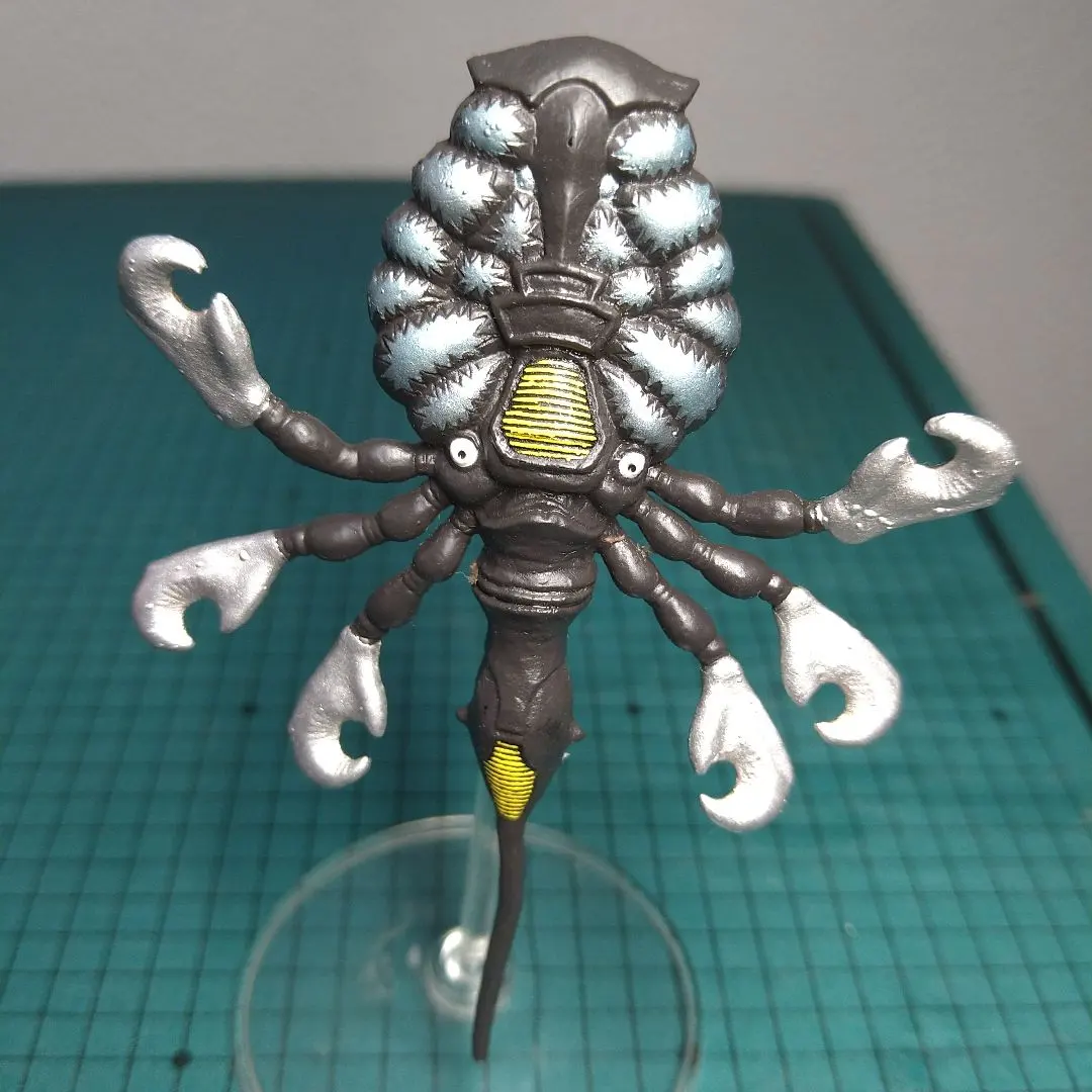 庫爾星人 HG 奧特曼 怪獸模型 圓谷製作公司 奧特曼高斯 的縮圖
