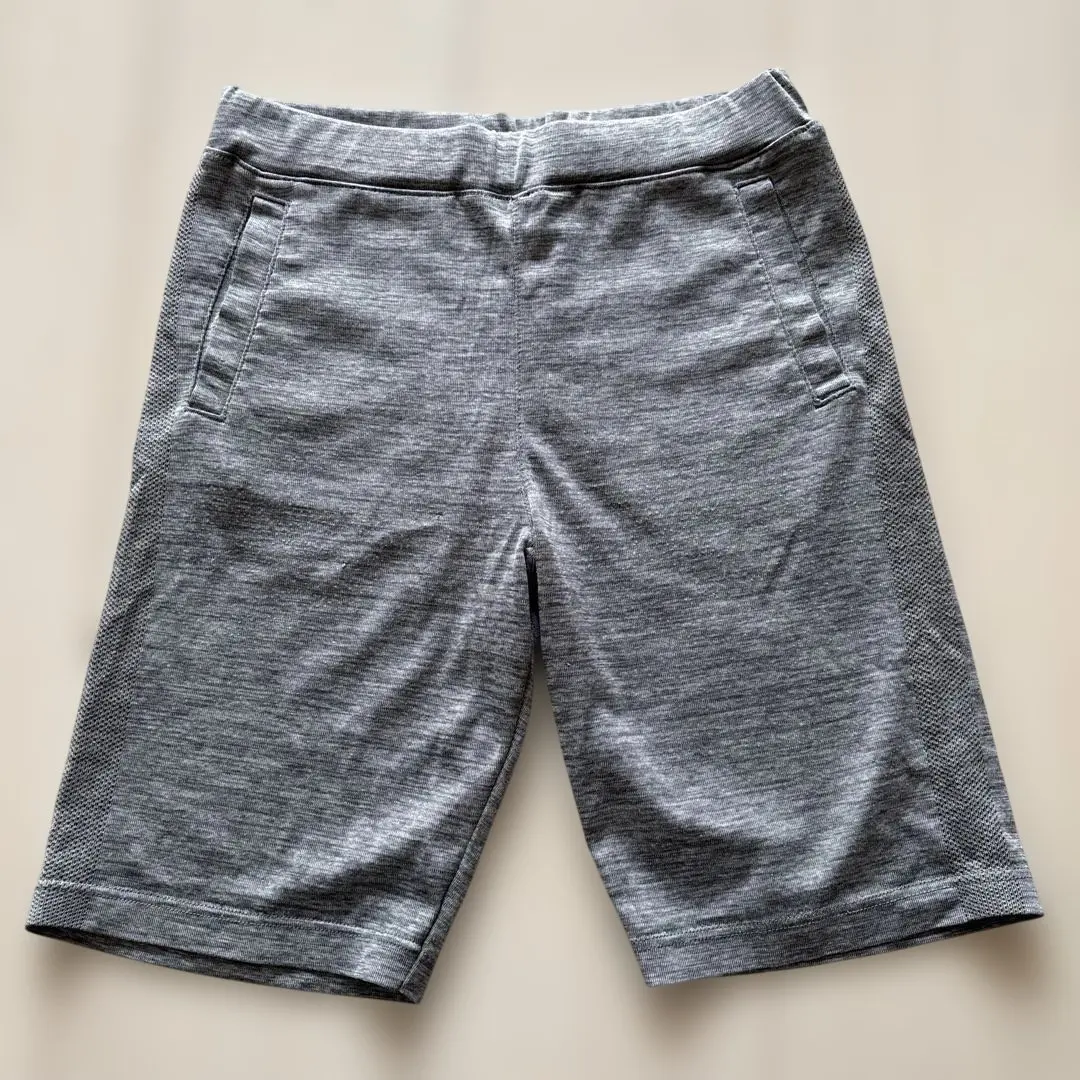 Thumbnail of UNIQLO Kids' Half Pants, 120cm, Gray
