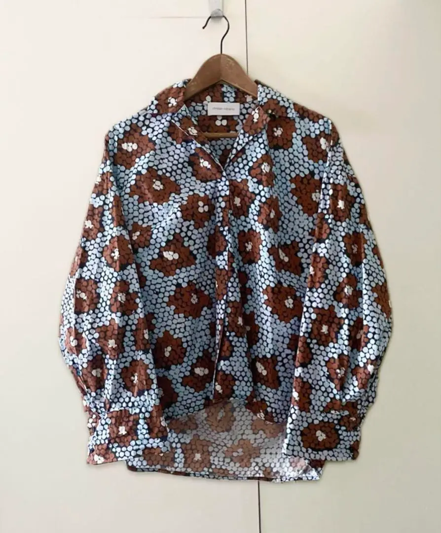 【値下げ】クリスチャン ワイナンツ　花柄Tシャツ SALE】christian wijnants(クリスチャンワイナンツ) BOXY TOP