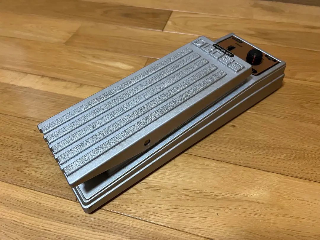 BOSS Rocker Wah PW-1 ギターエフェクター 買取情報】日本製のワウ！BOSS Rocker Wah PW-1楽器奏庫｜初心者