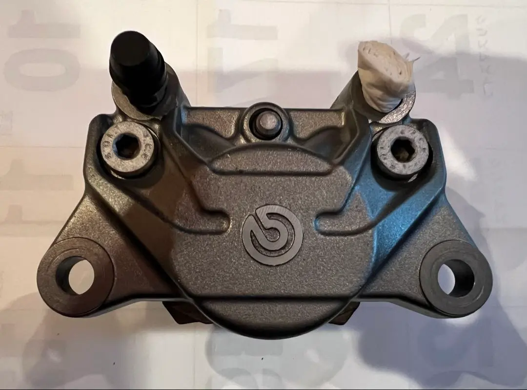 BREMBO 84mmピッチ カニキャリパー 中古動作品 Ducati 1098 BREMBO 84mmピッチ カニキャリパー 中古動作品 Ducati 1098