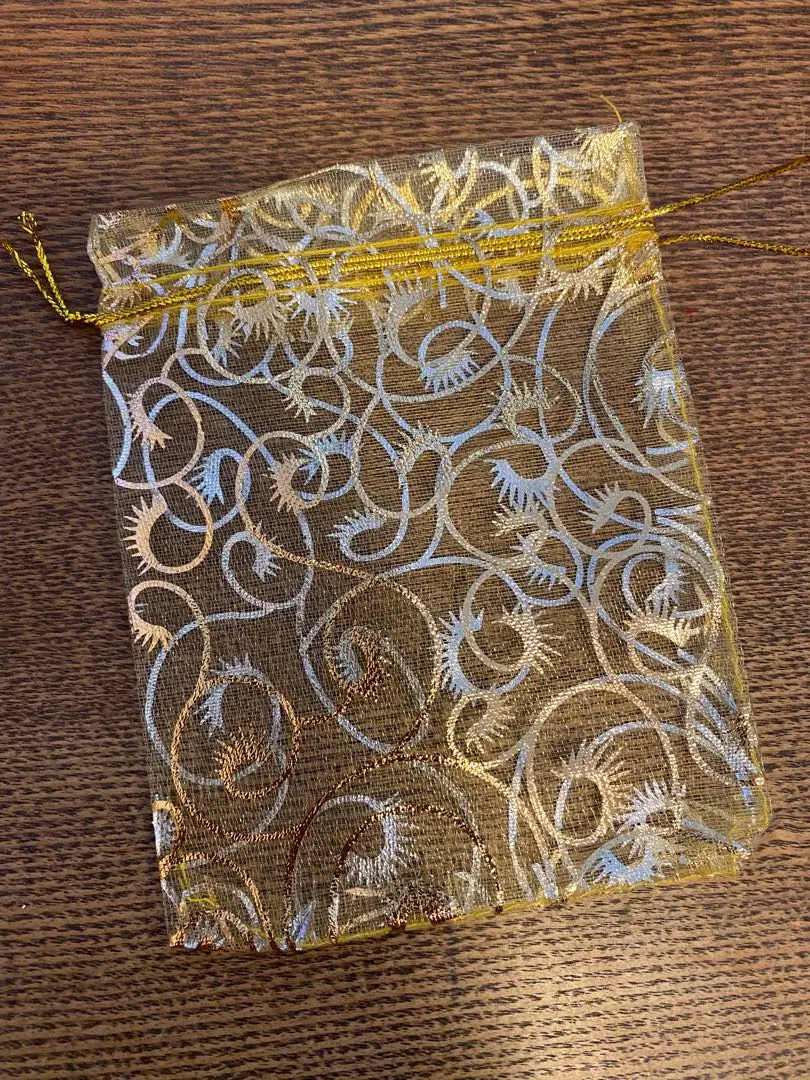 Thumbnail of Gift Bags, 10 Pieces, Organza Drawstring Bags, Golden Vine Pattern, Approximately 9.8cm x 12cm