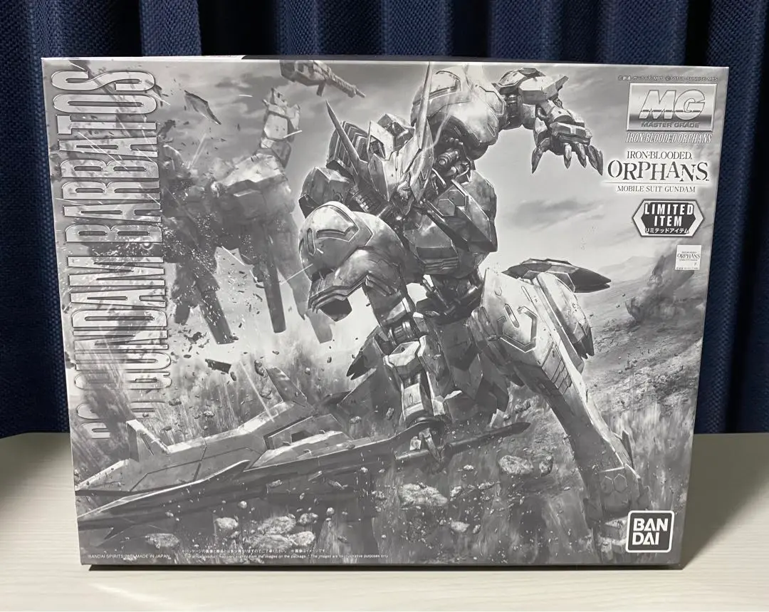 MG1/100 ASW-G-08 ガンダムバルバトス　チタニウムフィニッシュ MG 1/100 ガンダムバルバトス[チタニウムフィニッシュ］ − 商品