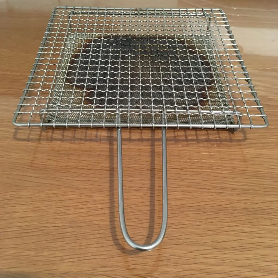 Thumbnail of Tsuji Wakanami Handled Grill Net (with Receiver) Large, Square