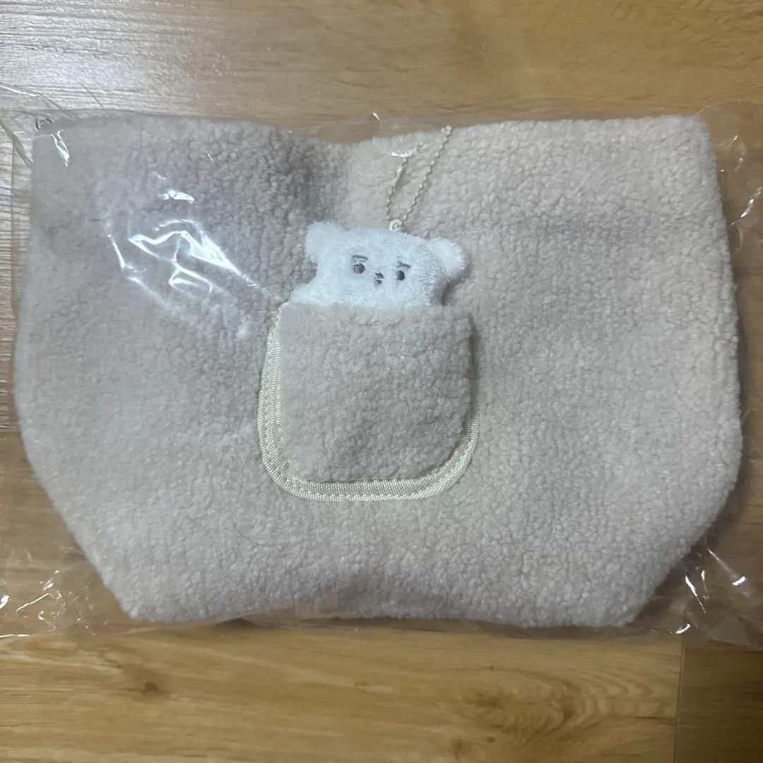 Thumbnail of Marshmallow Boa Bag with Gusset - New