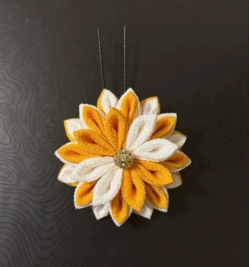 Thumbnail of Orange Blossom Hair Ornament - Tsumami Zaiku