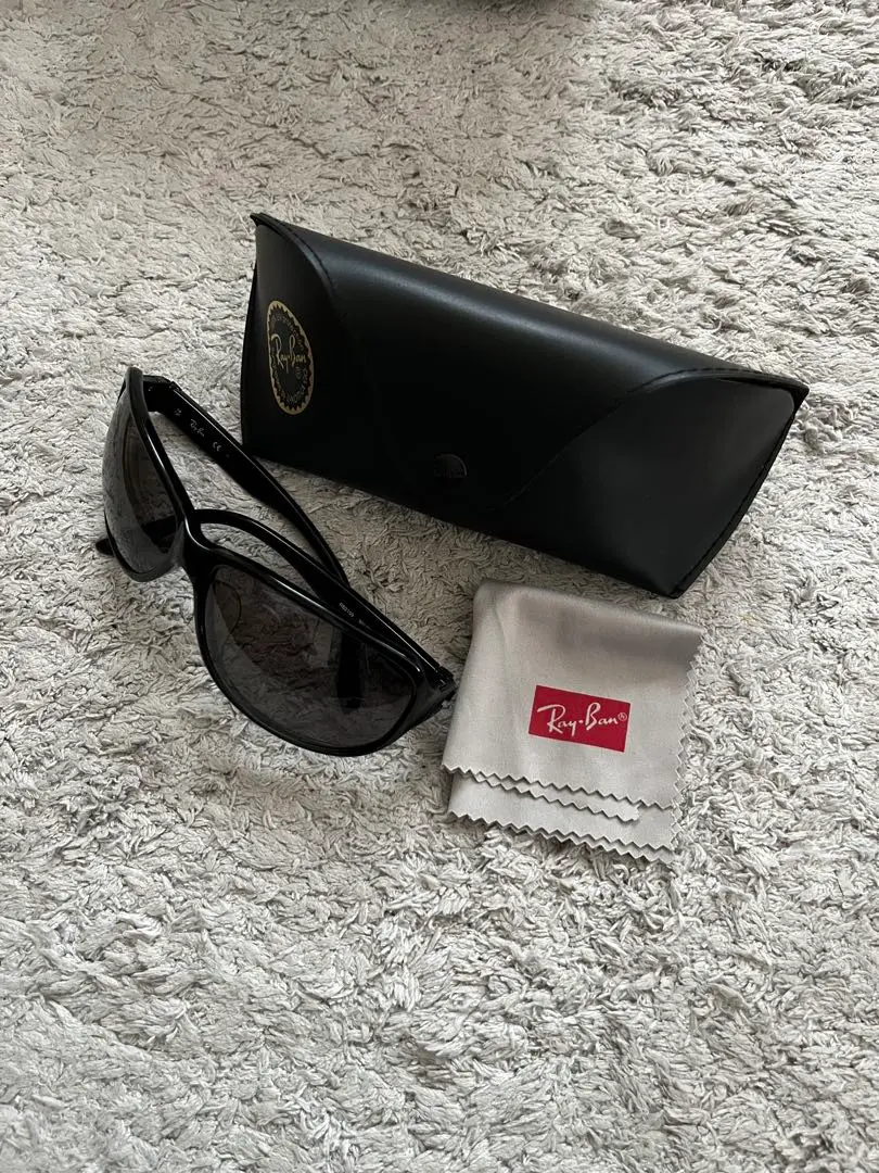 11 美品 レイバン 純正 サングラス RB2159 スモーク Ray Ban 11 美品 レイバン 純正 サングラス RB2159 スモーク Ray Ban