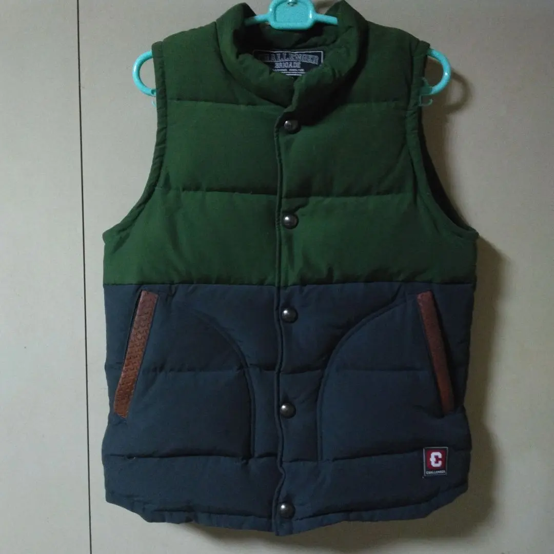 最終価格 オン ランニング On Challenger Vestダウン ベスト DERBY DOWN VEST ダウンベスト-チャレンジャー 通販 CHALLENGER