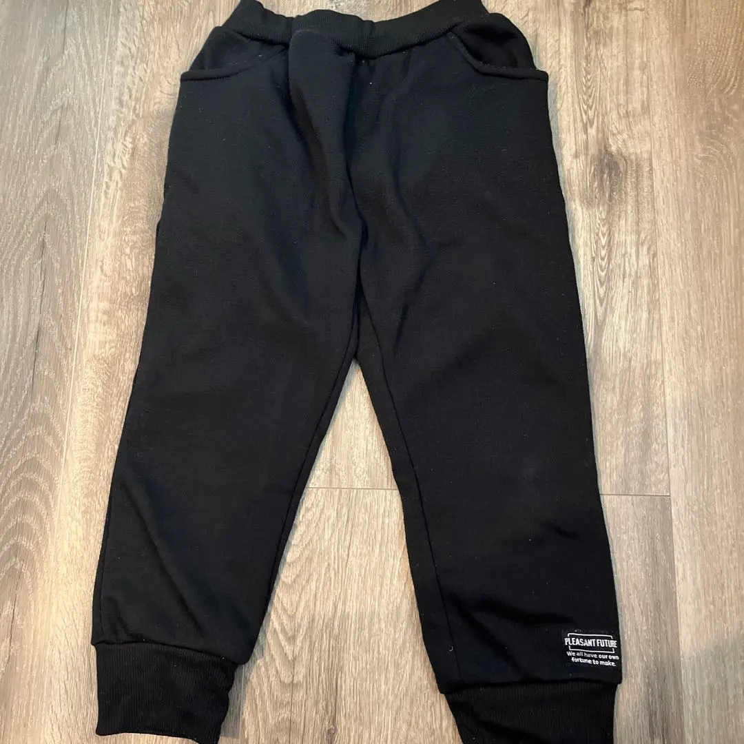 Thumbnail of Black sweatpants with embroidered pocket design