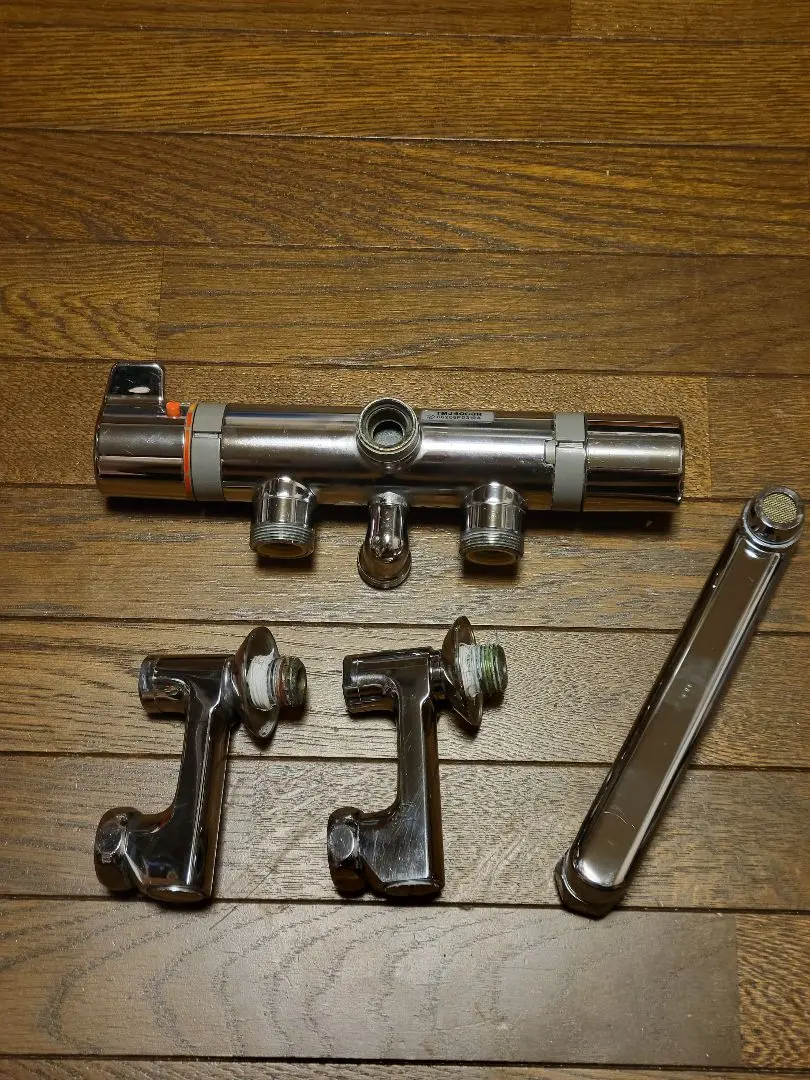 TOTO TEL50ARX 蛇口用浄水器 ACアダプター付 TOTO TEL50ARX 蛇口用浄水器 ACアダプター付（AWJ501SY