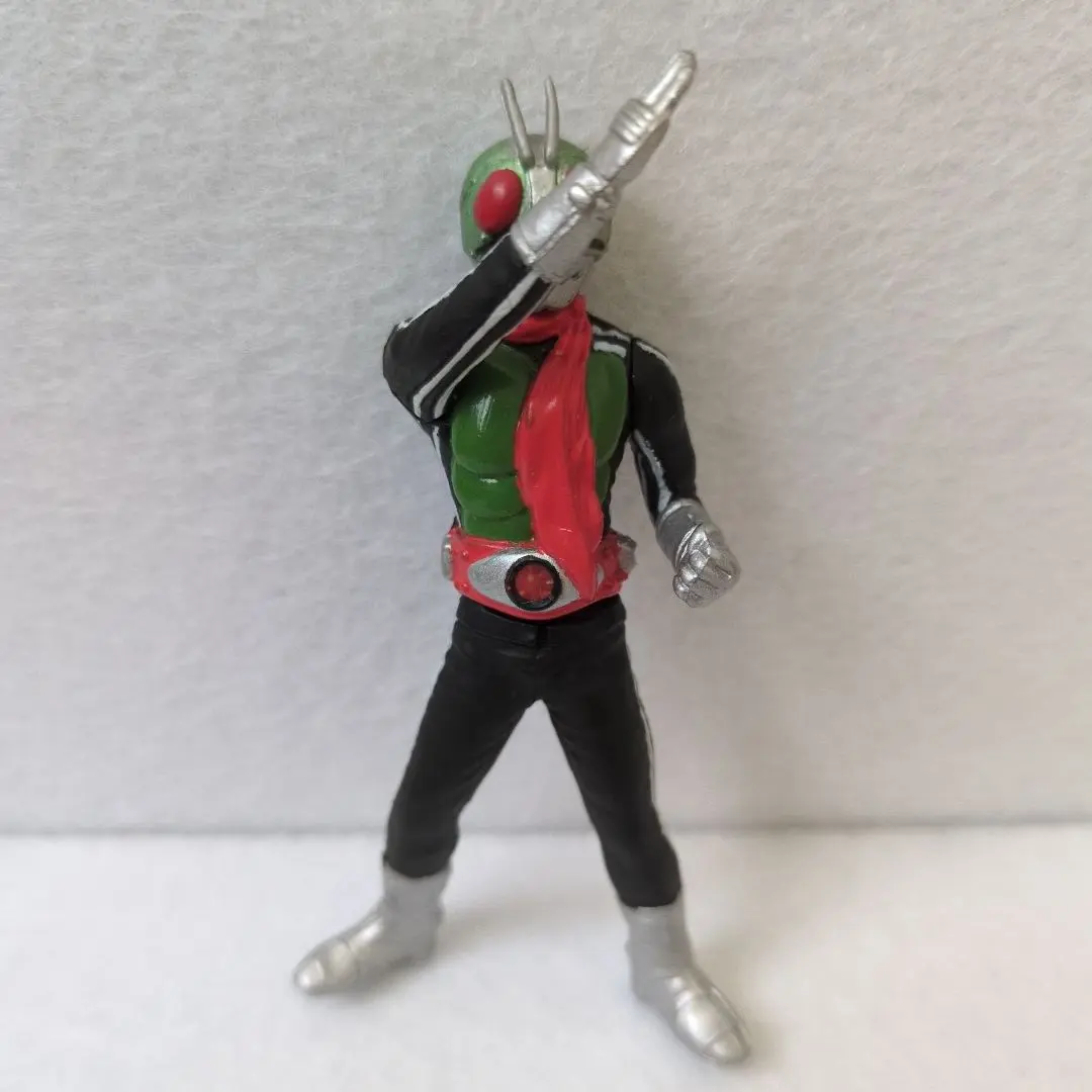 Thumbnail of Figure: Kamen Rider Shin 1