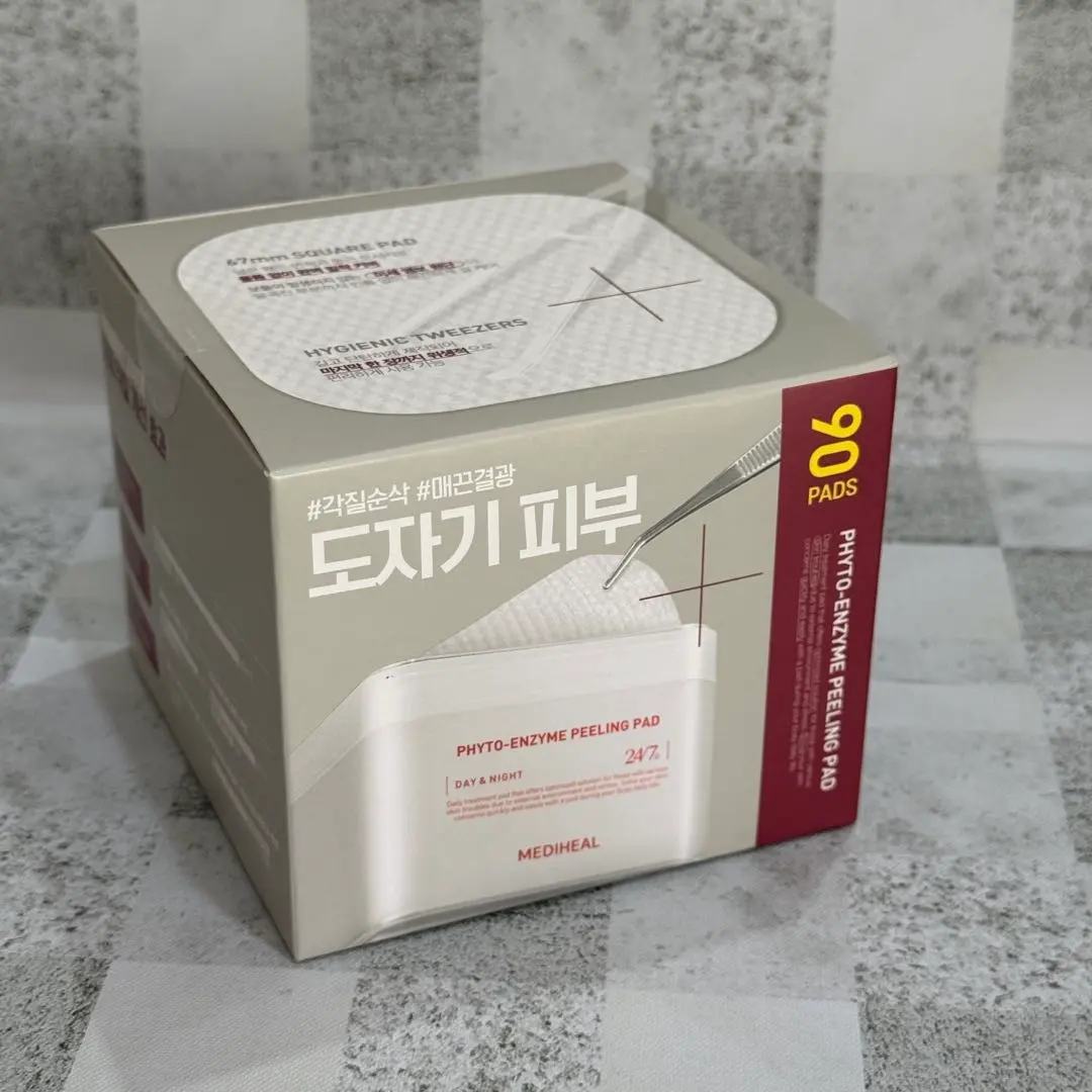 Thumbnail of MEDIHEAL Phyto-Enzyme Pad, 90 sheets