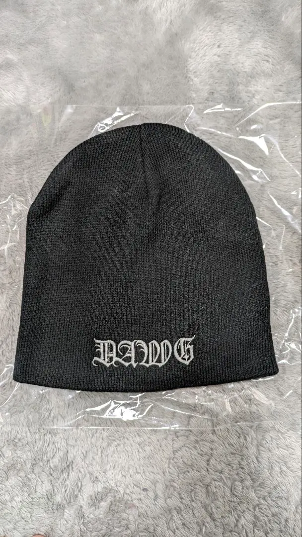 値下げ中！美品！1回着用！泉麻那　Tシャツ　DWAG alu　avalanche 値下げ中！美品！1回着用！泉麻那 Tシャツ DWAG alu avalanche