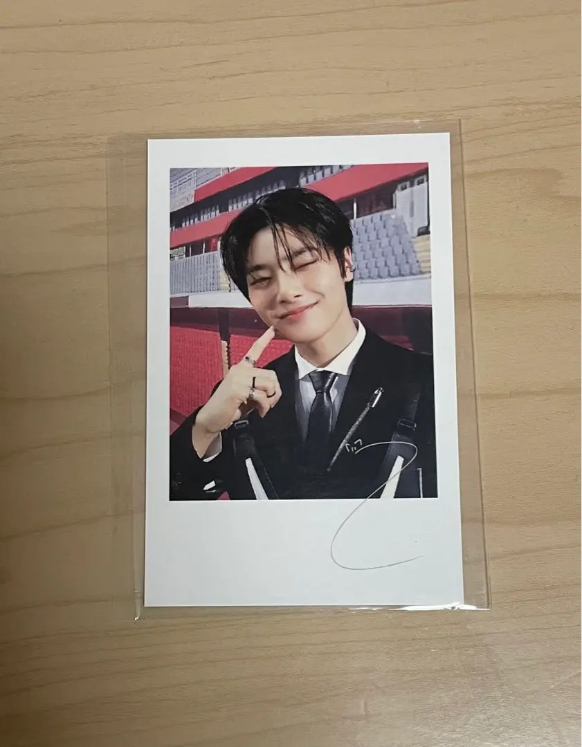 Thumbnail of Stray Kids I.N (I.E.N.) offline purchase bonus