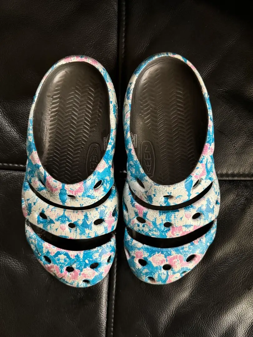 未使用　KEEN ヨギアーツ　タイダイ①　26㎝ 未使用 KEEN ヨギアーツ タイダイ① 26㎝ - メルカリ
